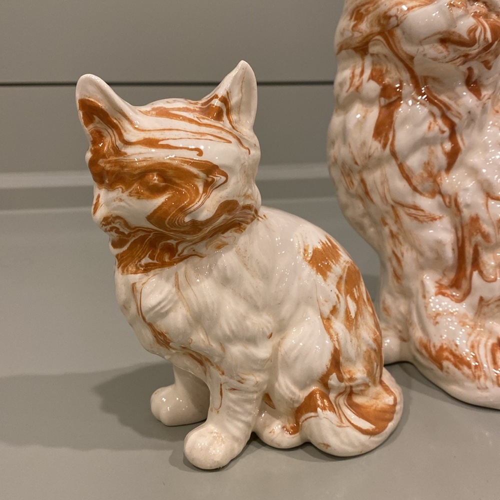 Alabama Clay Cat Figurines - Picture 2 of 7